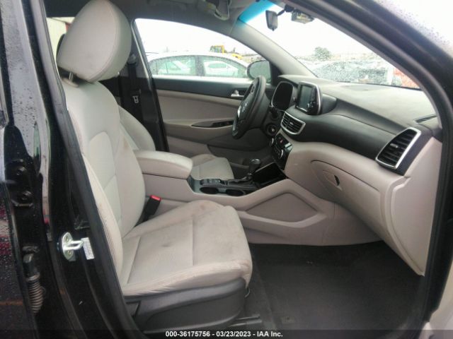 Photo 4 VIN: KM8J2CA41KU869831 - HYUNDAI TUCSON 