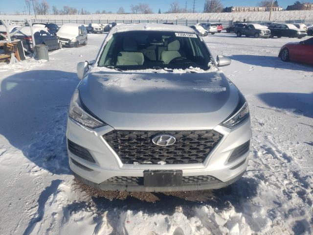 Photo 4 VIN: KM8J2CA41KU950991 - HYUNDAI TUCSON SE 