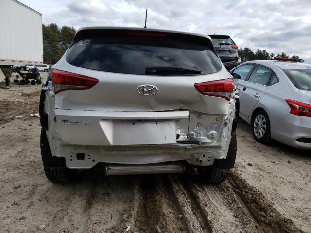 Photo 5 VIN: KM8J2CA42JU690616 - HYUNDAI TUCSON SE 