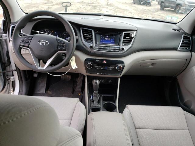 Photo 7 VIN: KM8J2CA42JU690616 - HYUNDAI TUCSON SE 