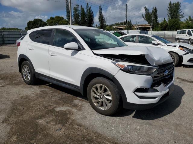 Photo 3 VIN: KM8J2CA42JU747073 - HYUNDAI TUCSON SE 