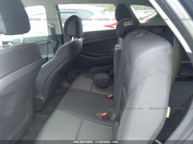 Photo 7 VIN: KM8J2CA42JU829238 - HYUNDAI TUCSON 