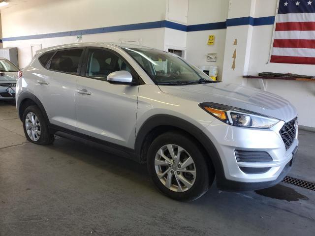 Photo 3 VIN: KM8J2CA42KU872186 - HYUNDAI TUCSON SE 