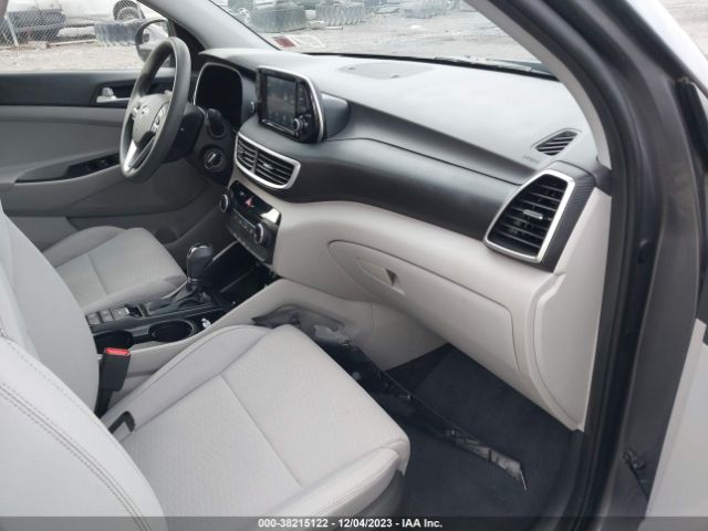 Photo 4 VIN: KM8J2CA42LU115211 - HYUNDAI TUCSON 