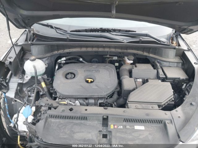 Photo 9 VIN: KM8J2CA42LU115211 - HYUNDAI TUCSON 