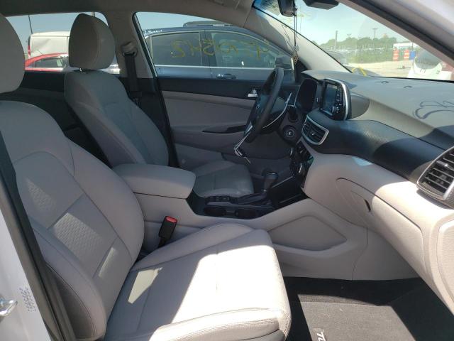 Photo 4 VIN: KM8J2CA42LU262743 - HYUNDAI TUCSON SE 