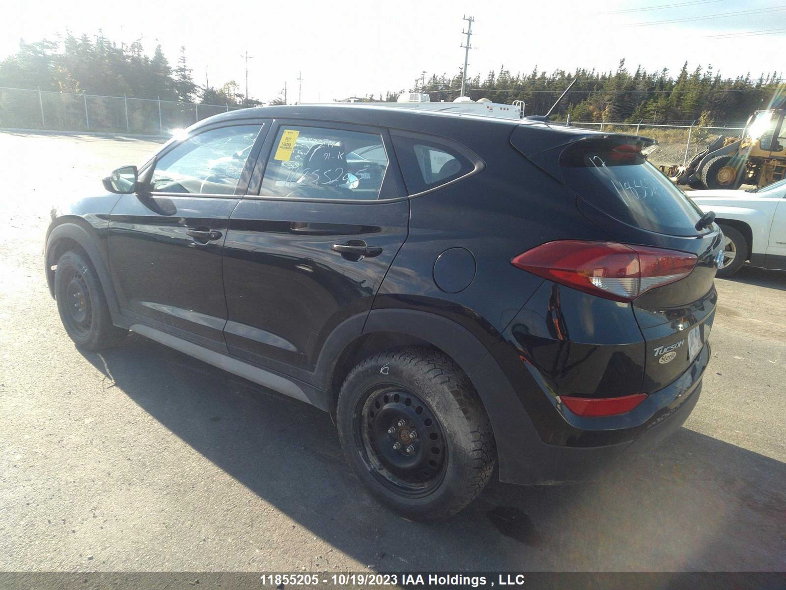 Photo 2 VIN: KM8J2CA43HU502793 - HYUNDAI TUCSON 