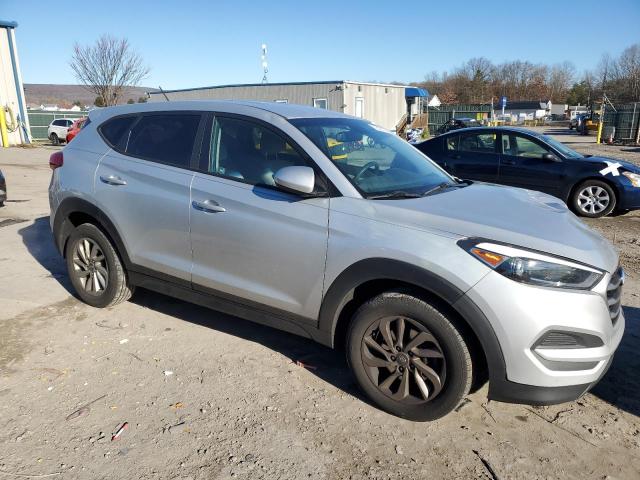 Photo 3 VIN: KM8J2CA43JU659620 - HYUNDAI TUCSON SE 