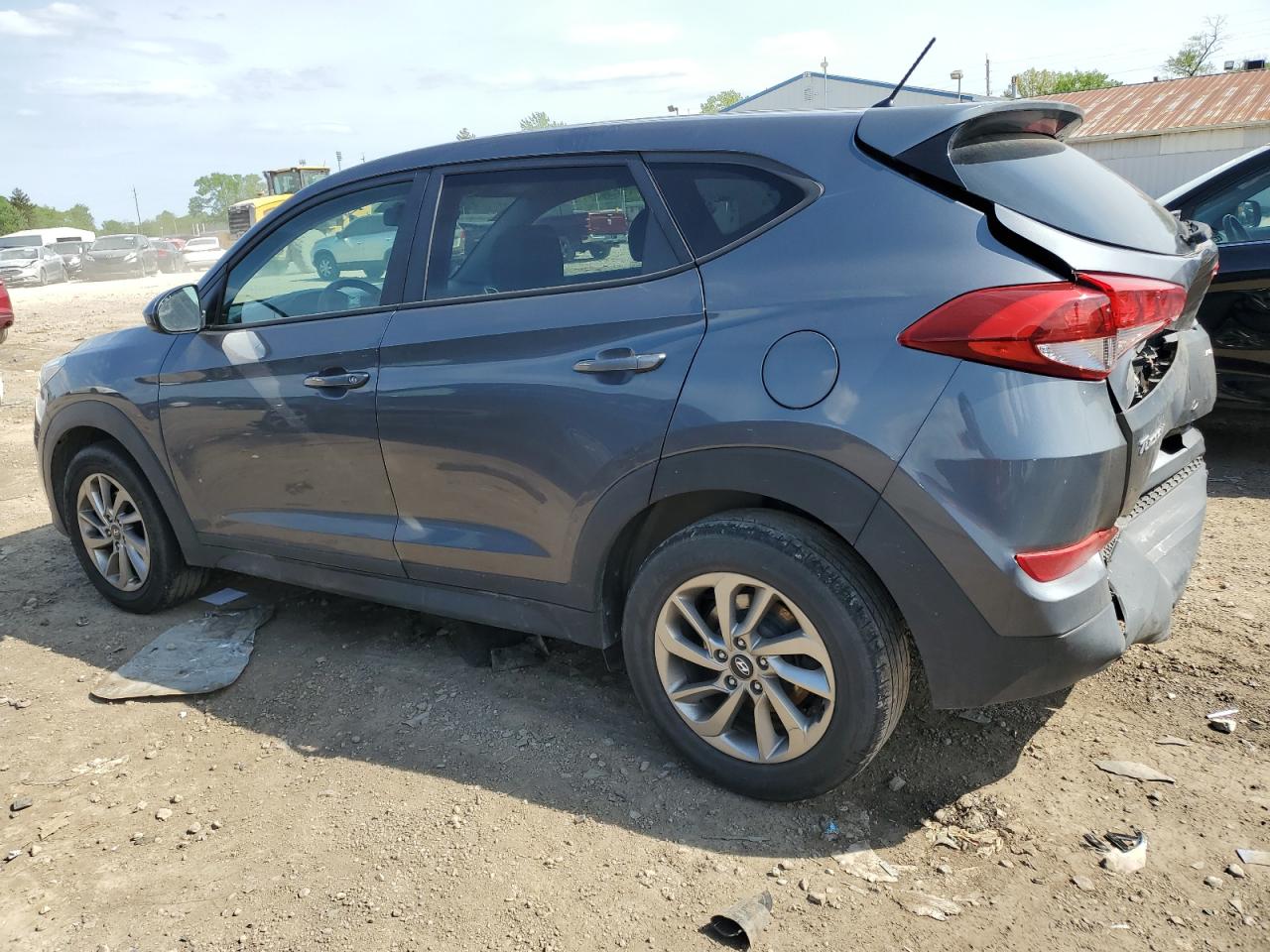 Photo 1 VIN: KM8J2CA43JU681021 - HYUNDAI TUCSON 