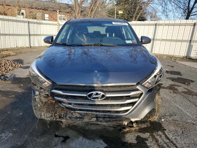 Photo 4 VIN: KM8J2CA43JU701977 - HYUNDAI TUCSON 