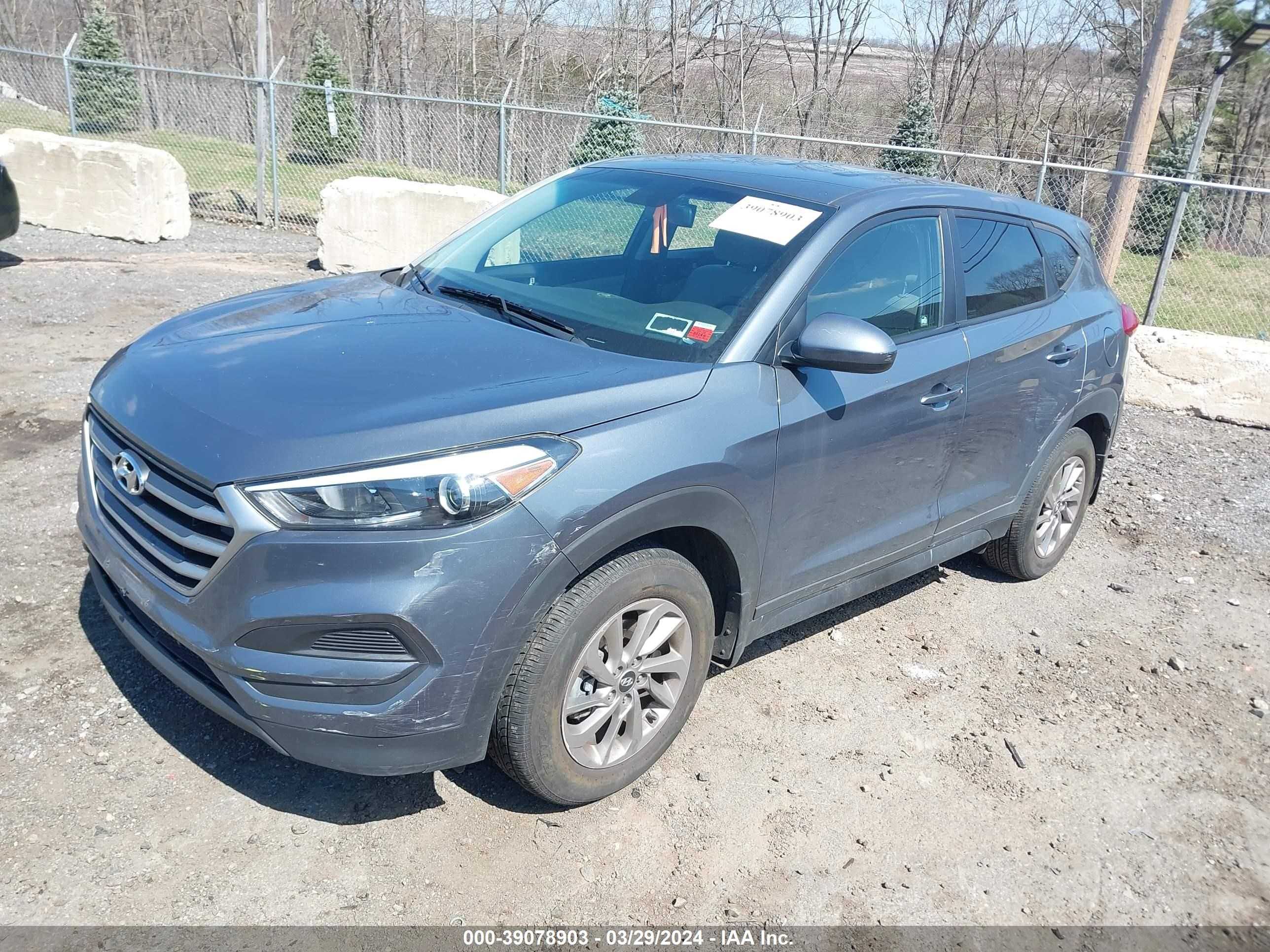 Photo 1 VIN: KM8J2CA43JU703096 - HYUNDAI TUCSON 