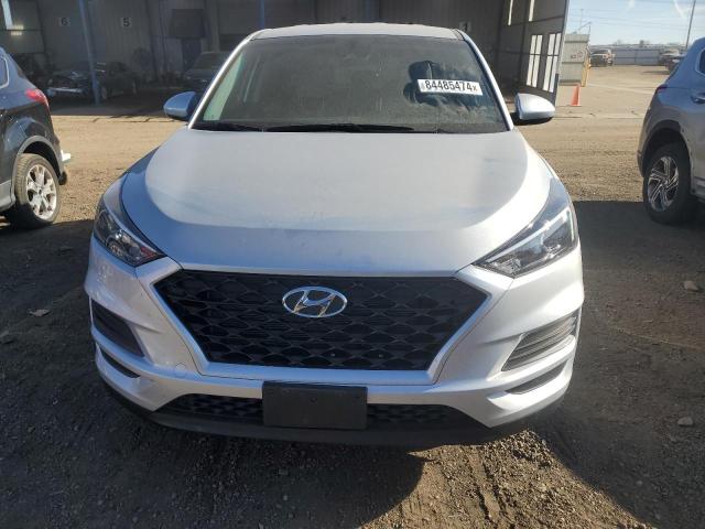 Photo 4 VIN: KM8J2CA43KU013902 - HYUNDAI TUCSON SE 