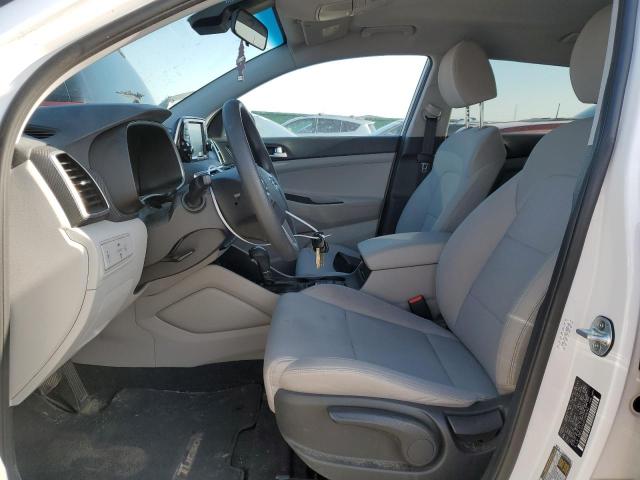 Photo 6 VIN: KM8J2CA43KU988240 - HYUNDAI TUCSON SE 