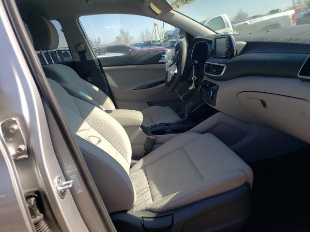 Photo 4 VIN: KM8J2CA43LU278031 - HYUNDAI TUCSON SE 