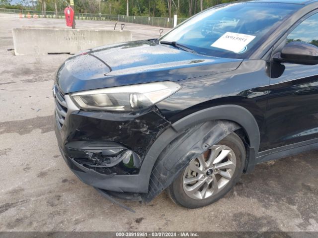 Photo 5 VIN: KM8J2CA44JU717623 - HYUNDAI TUCSON 