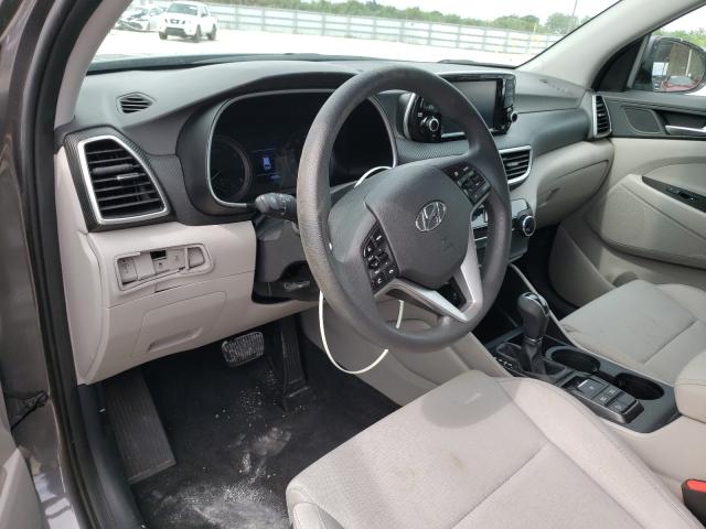 Photo 8 VIN: KM8J2CA44LU082101 - HYUNDAI TUCSON SE 