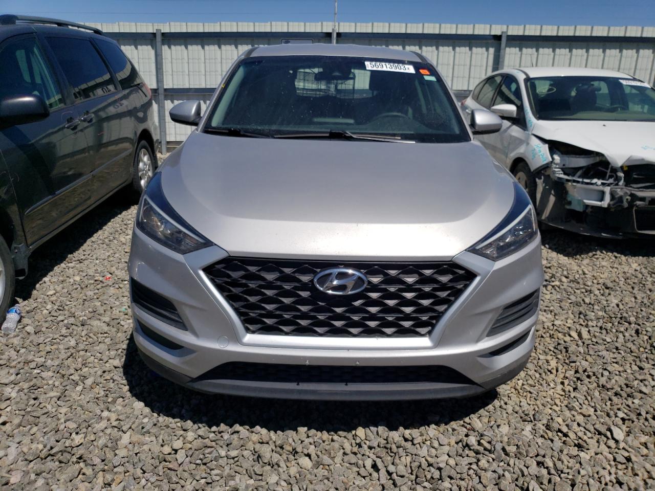 Photo 4 VIN: KM8J2CA44LU119082 - HYUNDAI TUCSON SE 