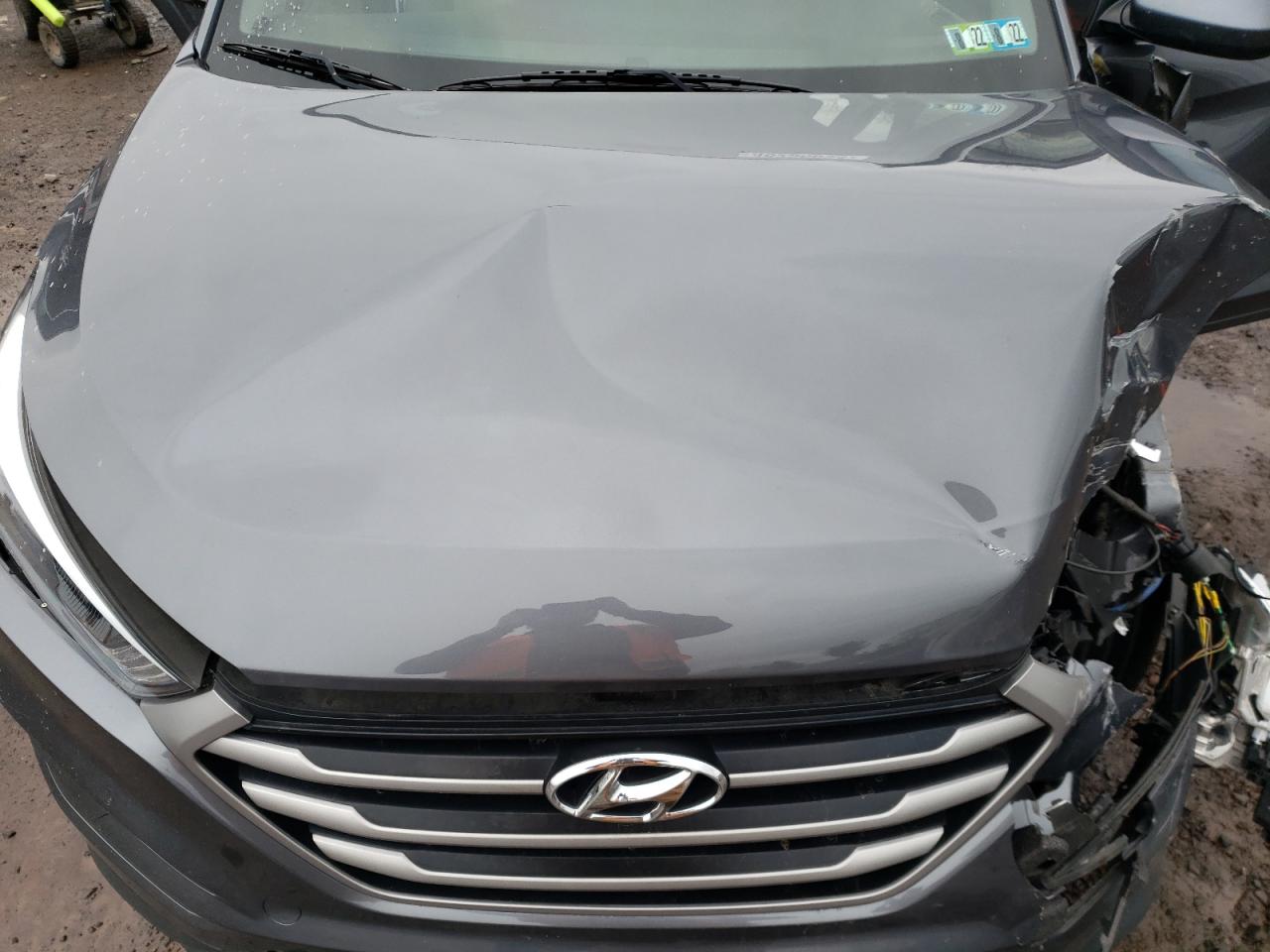 Photo 11 VIN: KM8J2CA45JU676175 - HYUNDAI TUCSON 