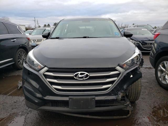 Photo 4 VIN: KM8J2CA45JU786546 - HYUNDAI TUCSON SE 