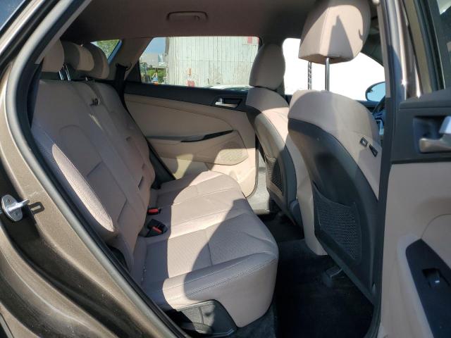 Photo 10 VIN: KM8J2CA45KU031009 - HYUNDAI TUCSON SE 