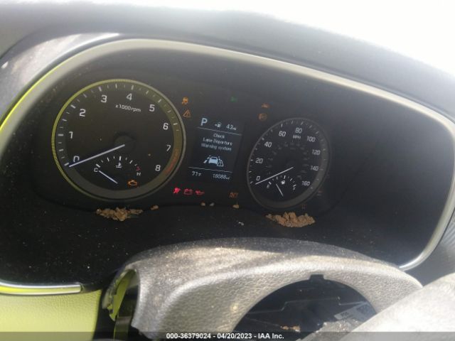 Photo 6 VIN: KM8J2CA45KU059747 - HYUNDAI TUCSON 