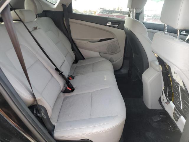 Photo 10 VIN: KM8J2CA45KU945938 - HYUNDAI TUCSON SE 