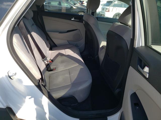 Photo 5 VIN: KM8J2CA45KU946006 - HYUNDAI TUCSON SE 