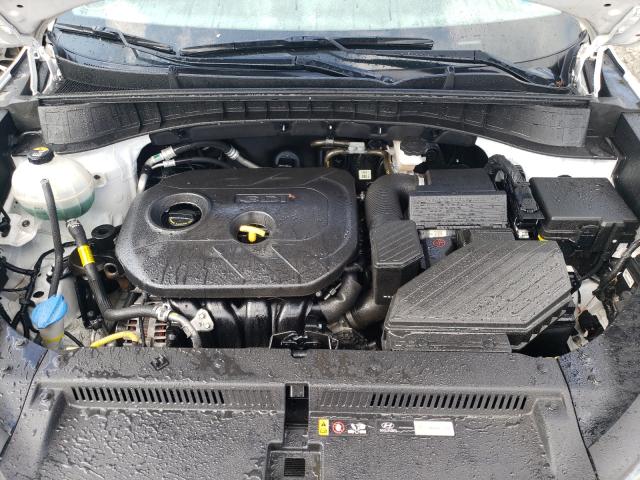 Photo 6 VIN: KM8J2CA45KU946006 - HYUNDAI TUCSON SE 