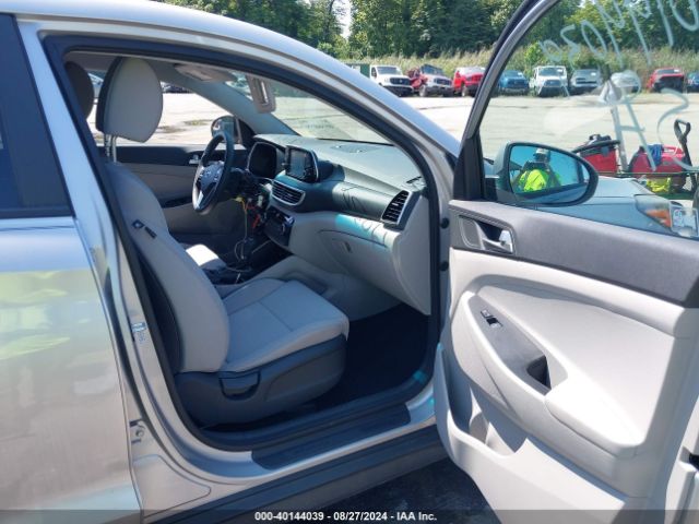 Photo 4 VIN: KM8J2CA45LU080891 - HYUNDAI TUCSON 