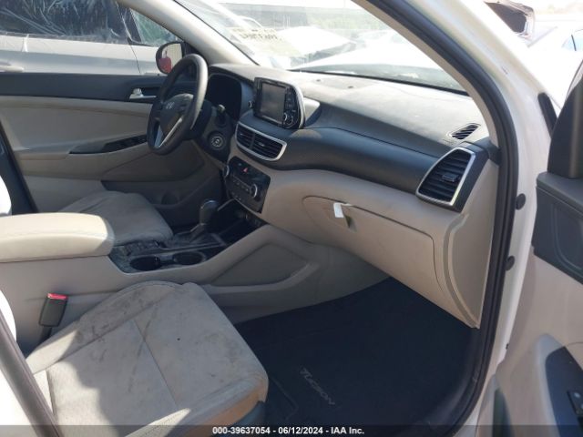 Photo 4 VIN: KM8J2CA45LU172891 - HYUNDAI TUCSON 