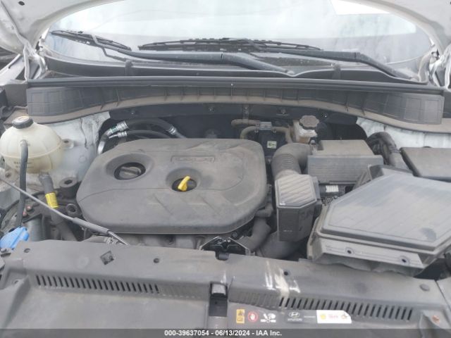 Photo 9 VIN: KM8J2CA45LU172891 - HYUNDAI TUCSON 