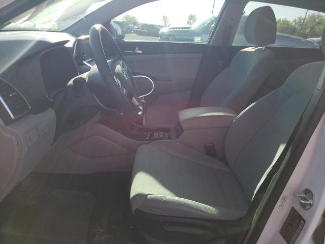 Photo 6 VIN: KM8J2CA45LU263272 - HYUNDAI TUCSON SE 