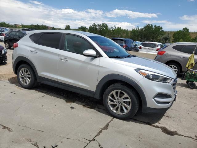 Photo 3 VIN: KM8J2CA46JU697164 - HYUNDAI TUCSON 