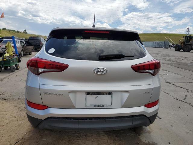 Photo 5 VIN: KM8J2CA46JU697164 - HYUNDAI TUCSON 