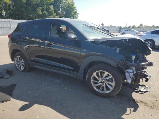 Photo 3 VIN: KM8J2CA46JU781002 - HYUNDAI TUCSON SE 