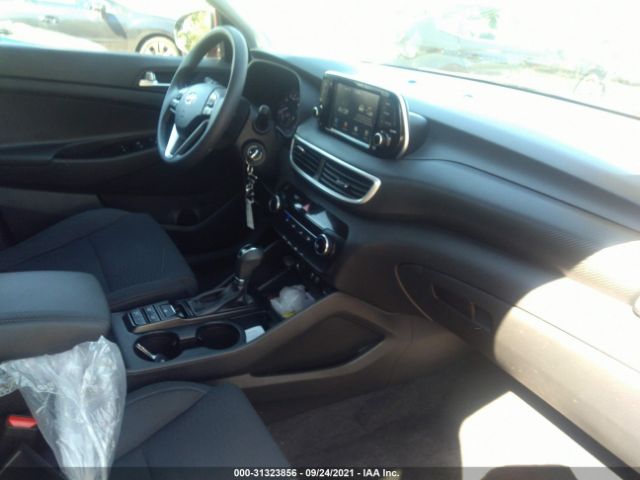 Photo 4 VIN: KM8J2CA46KU914875 - HYUNDAI TUCSON 