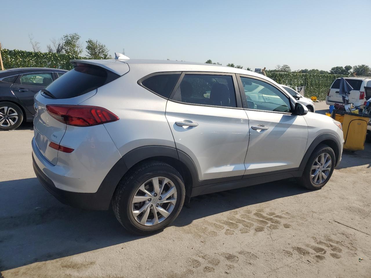 Photo 2 VIN: KM8J2CA46KU960660 - HYUNDAI TUCSON 