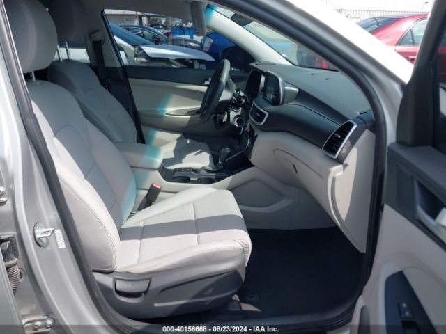 Photo 4 VIN: KM8J2CA46LU117513 - HYUNDAI TUCSON 