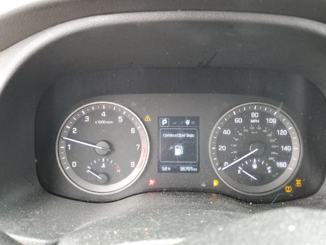 Photo 8 VIN: KM8J2CA47JU610601 - HYUNDAI TUCSON SE 