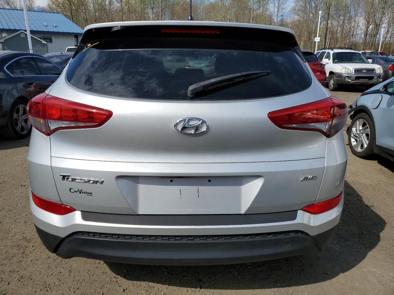 Photo 5 VIN: KM8J2CA47JU828215 - HYUNDAI TUCSON 