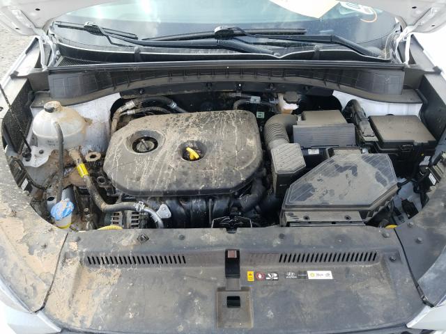 Photo 6 VIN: KM8J2CA47KU917235 - HYUNDAI TUCSON SE 