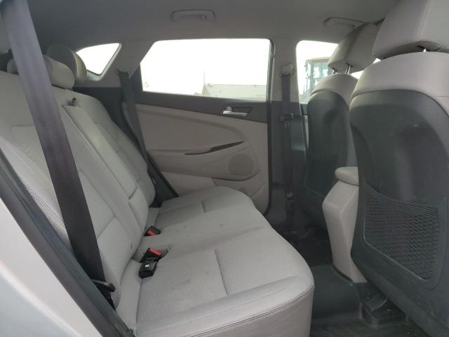 Photo 10 VIN: KM8J2CA47KU941566 - HYUNDAI TUCSON SE 