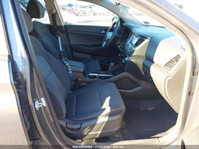 Photo 4 VIN: KM8J2CA48JU631165 - HYUNDAI TUCSON 