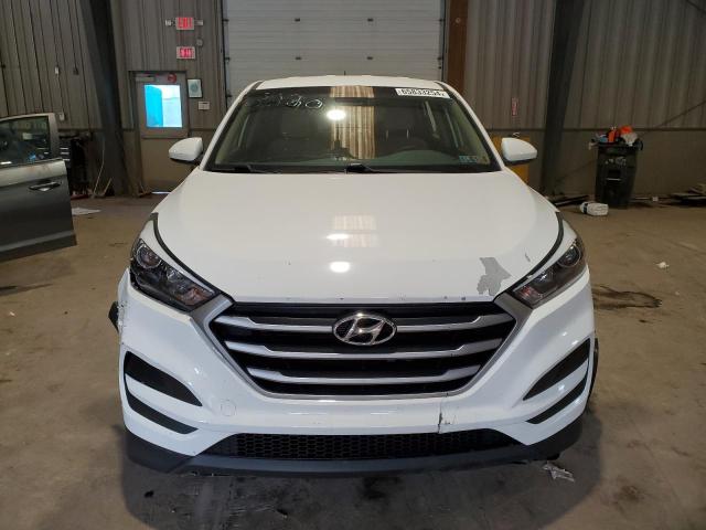 Photo 4 VIN: KM8J2CA48JU683220 - HYUNDAI TUCSON SE 