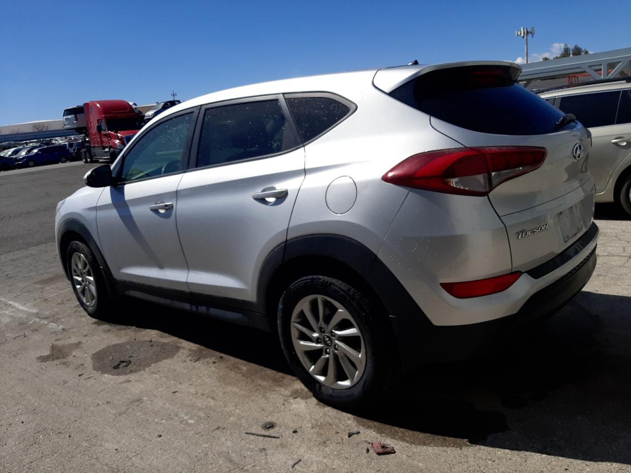 Photo 1 VIN: KM8J2CA48JU693598 - HYUNDAI TUCSON 