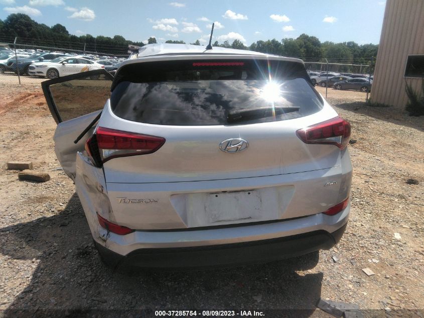 Photo 16 VIN: KM8J2CA48JU788176 - HYUNDAI TUCSON 