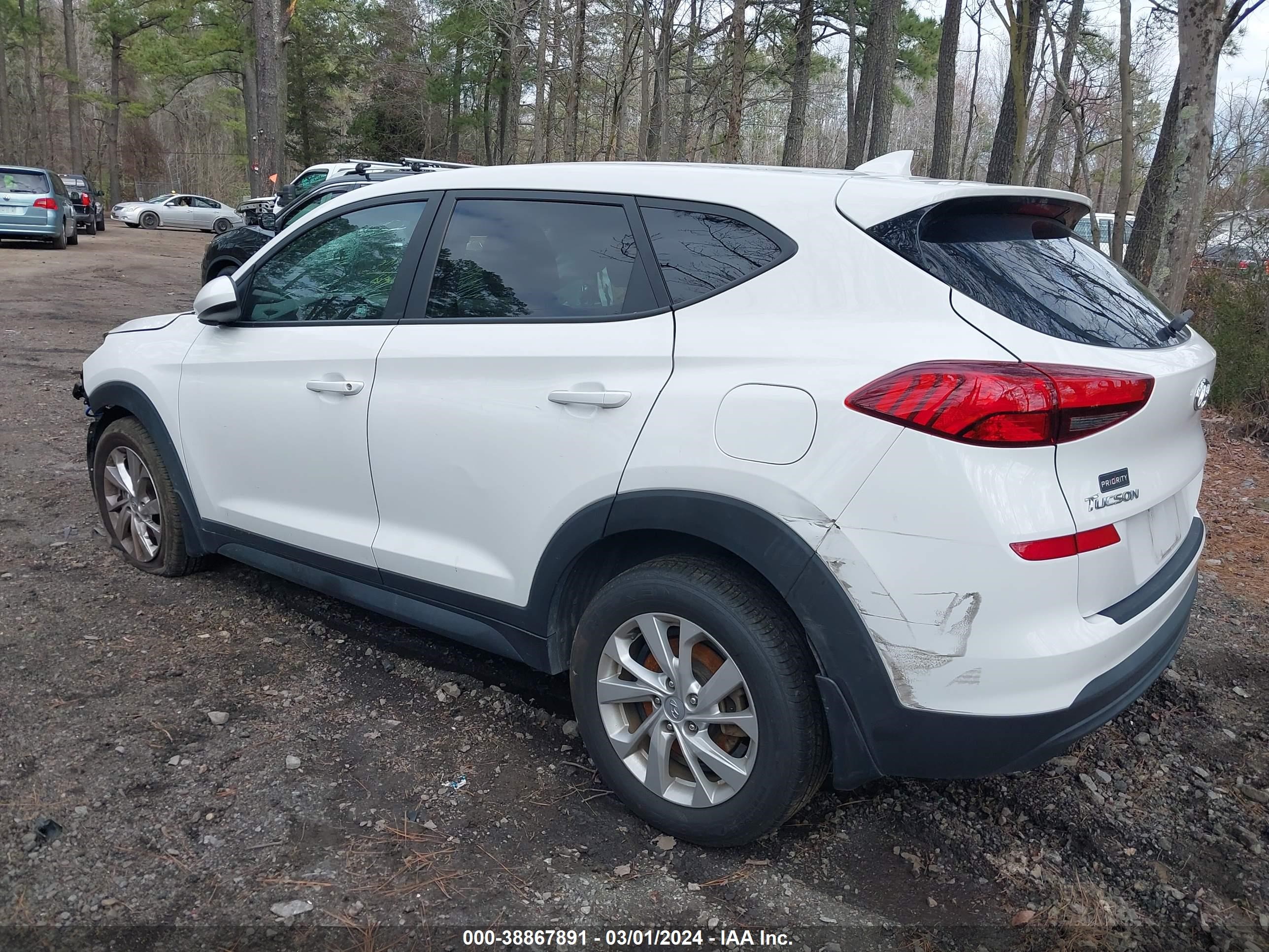 Photo 2 VIN: KM8J2CA48KU004872 - HYUNDAI TUCSON 