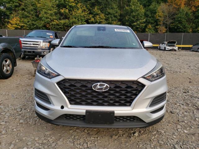 Photo 4 VIN: KM8J2CA48KU877456 - HYUNDAI TUCSON SE 