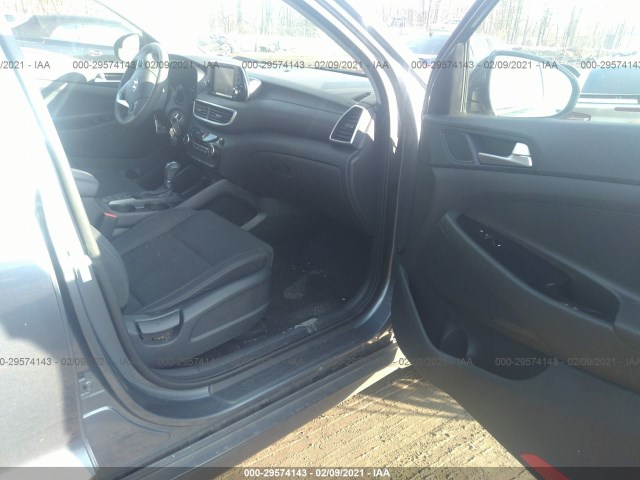 Photo 4 VIN: KM8J2CA48KU882057 - HYUNDAI TUCSON 