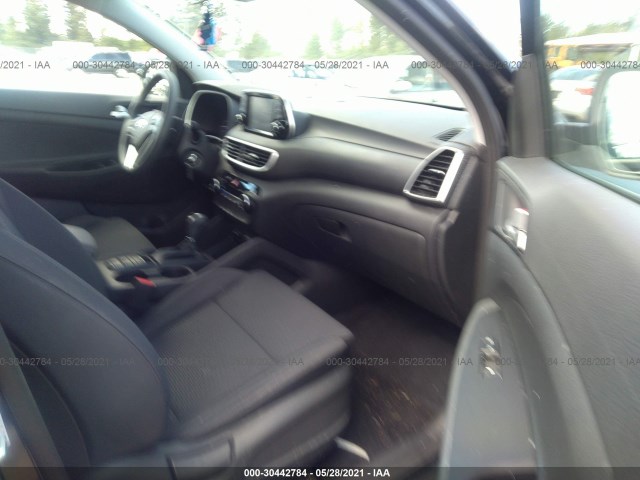 Photo 4 VIN: KM8J2CA48KU979890 - HYUNDAI TUCSON 